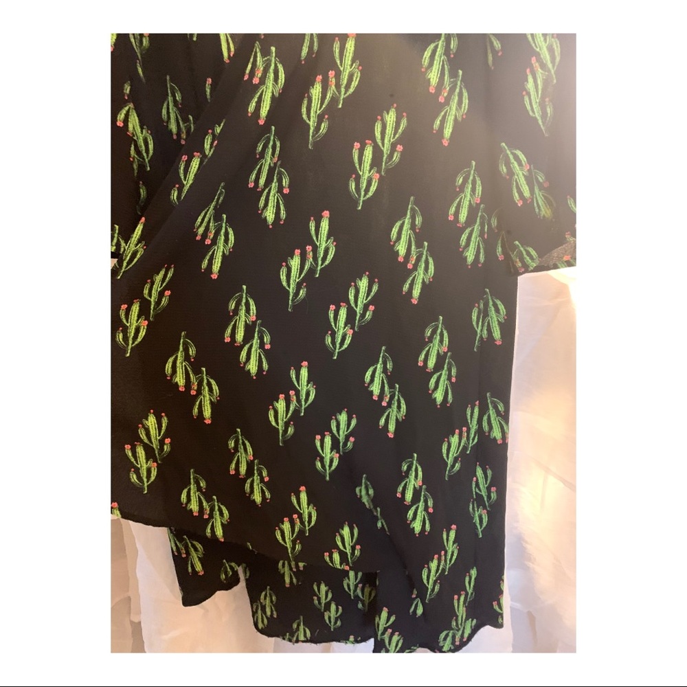 Cactus Tunic - Picture 2 of 2